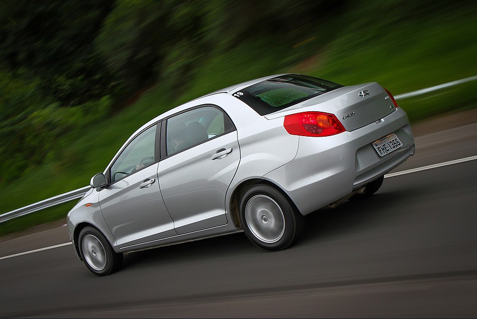 Fotos Chery Celer Sedan AUTO ESPORTE Fotos
