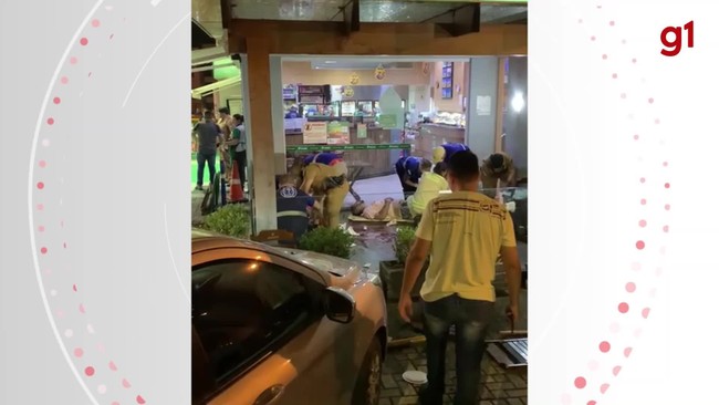 Tiroteio em posto de combustíveis mata uma pessoa e deixa feridos, em Curitiba