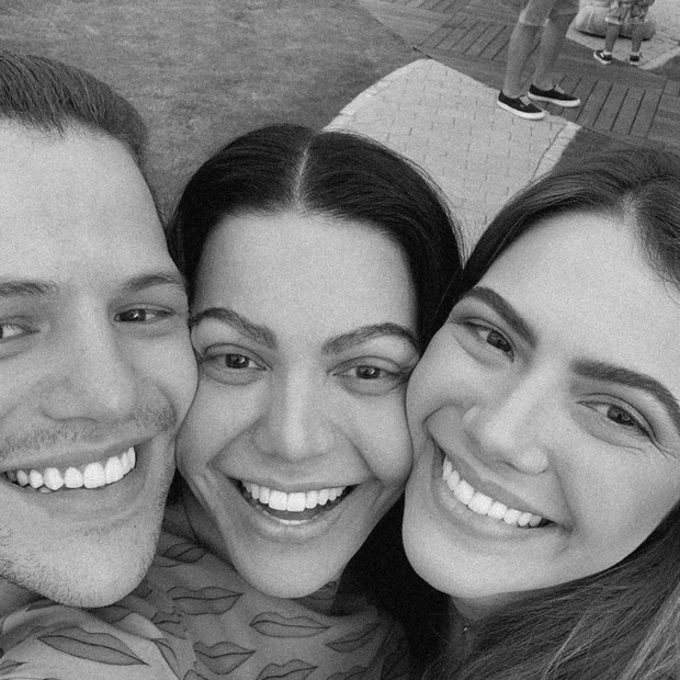 Saulo, Simone e Sarah Poncio (Foto: Reprodução/Instagram)