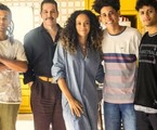 A segunda família de Tenório, formada por Zuleika e os filhos, Marcelo, Renato e Roberto, é negra na nova versão da novela | Reprodução