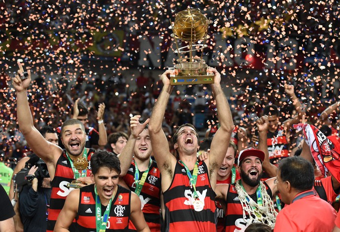 Estadual terá Fla, Vasco e Botafogo, mas local dos clássicos é incógnita