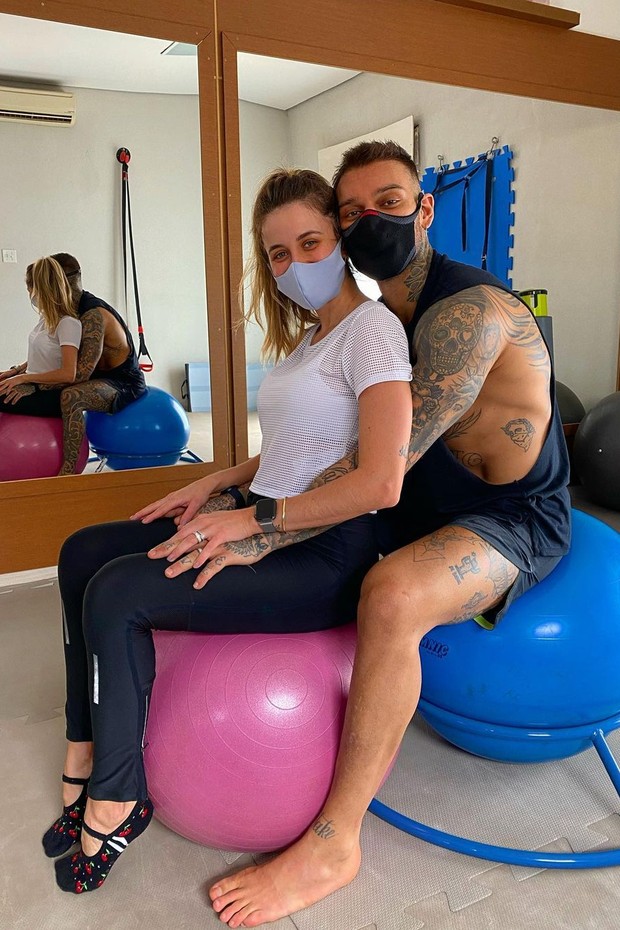 Lucas Lucco mostra pilates com a mulher (Foto: Reprodução/Instagram)