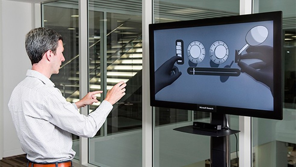 Projeto Praga é um dos que investe em reconhecimento de gestos para substituir teclado — Foto: Reprodução/Microsoft