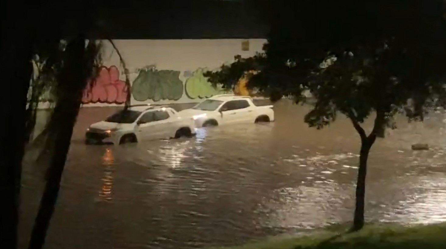 Porto Alegre decreta situação de emergência após passagem de ciclone extratropical