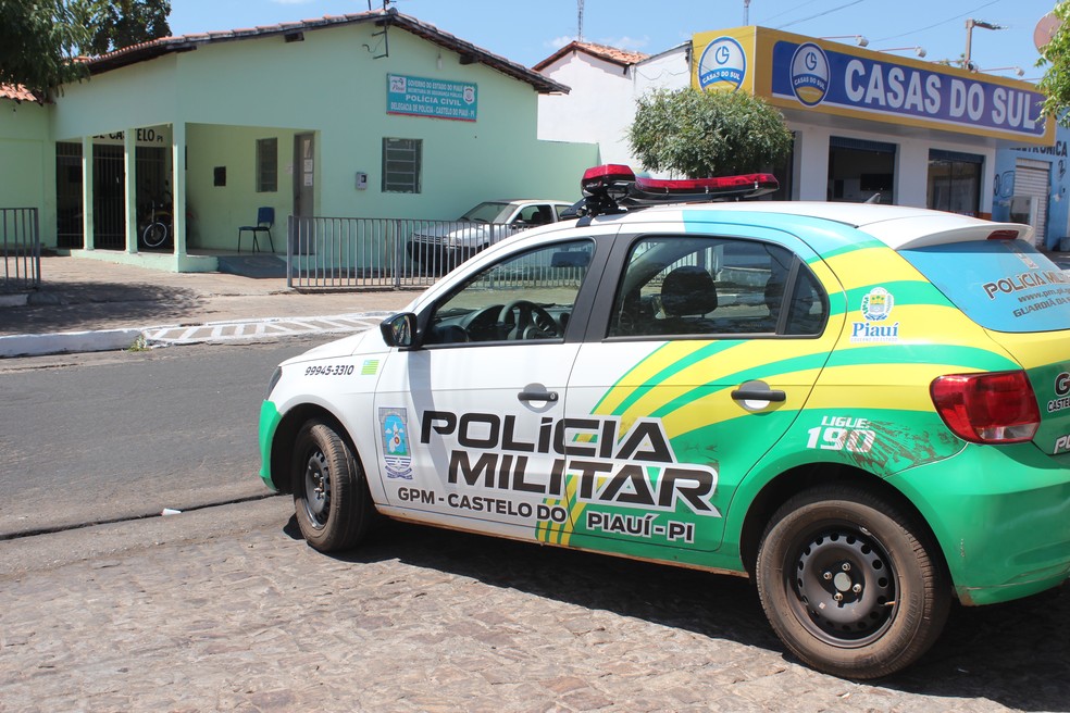 Policiais foram acionados para ocorrência — Foto: Gilcilene Araújo/G1