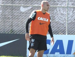 Fabio Santos Treino Corinthians (Foto: Rodrigo Faber)