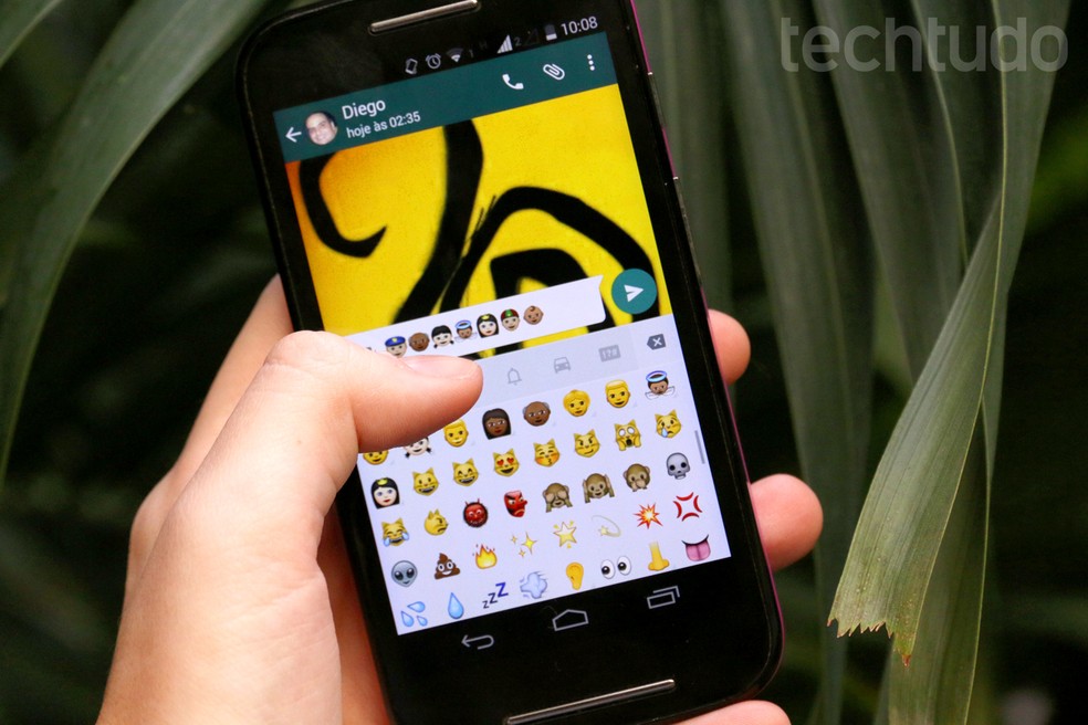 whatsapp-novos-emojis-android3 — Foto: Luciana Maline/TechTudo