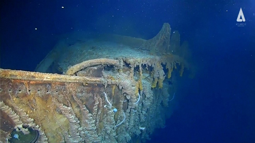 Novas imagens mostram Titanic no fundo do mar — Foto: Atlantic Productions/Reuters