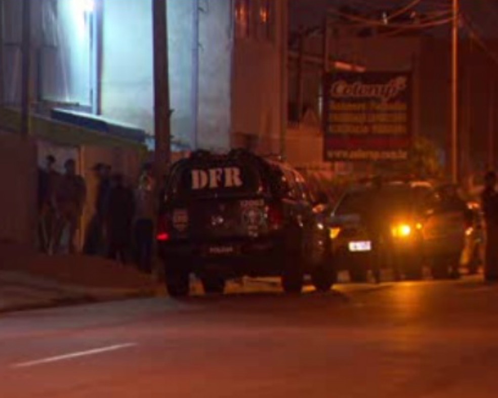 Crime aconteceu no bairro Campo do Santana (Foto: Reprodução/RPC)