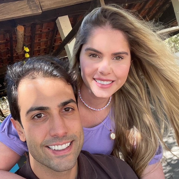 Bárbara Evans e Gustavo Theodoro (Foto: Reprodução/Instagram)