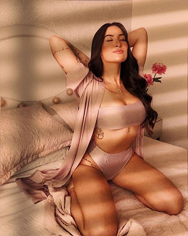 Notícias | Bianca Andrade posa de lingerie para se despedir de apartamento.  VEJA FOTOS | Portal do Zacarias - A verdade da informação em primeiro lugar!