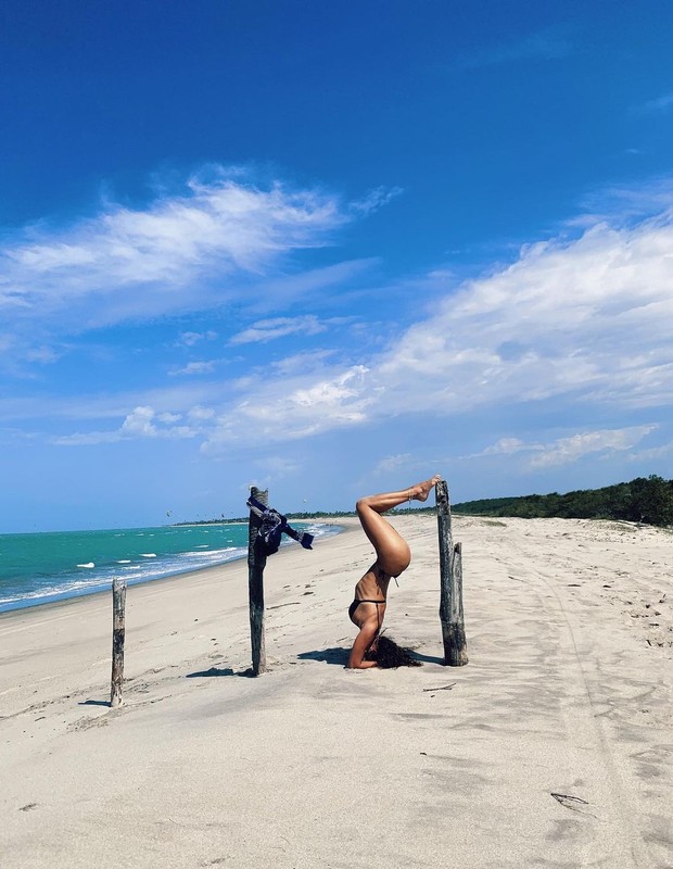 Débora Nascimento está em Barra Grande, no Piauí (Foto: Reprodução/Instagram)