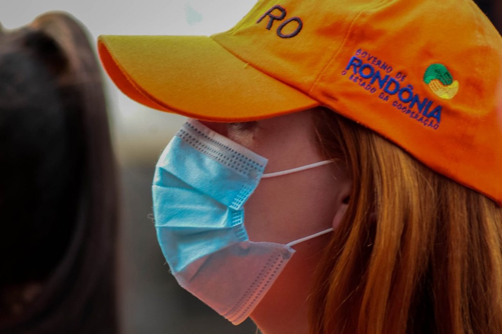 Mulher usando máscara durante pandemia da Covid-19 em Rondônia, em 2020 — Foto: Daiane Mendonça/Governo de Rondônia
