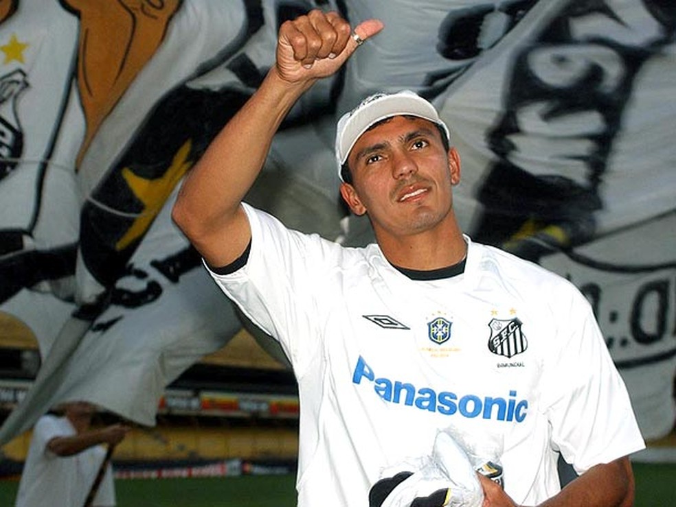 Giovanni &eacute; considerado o maior camisa 10 ap&oacute;s o Rei Pel&eacute; &mdash; Foto: Reprodu&ccedil;&atilde;o