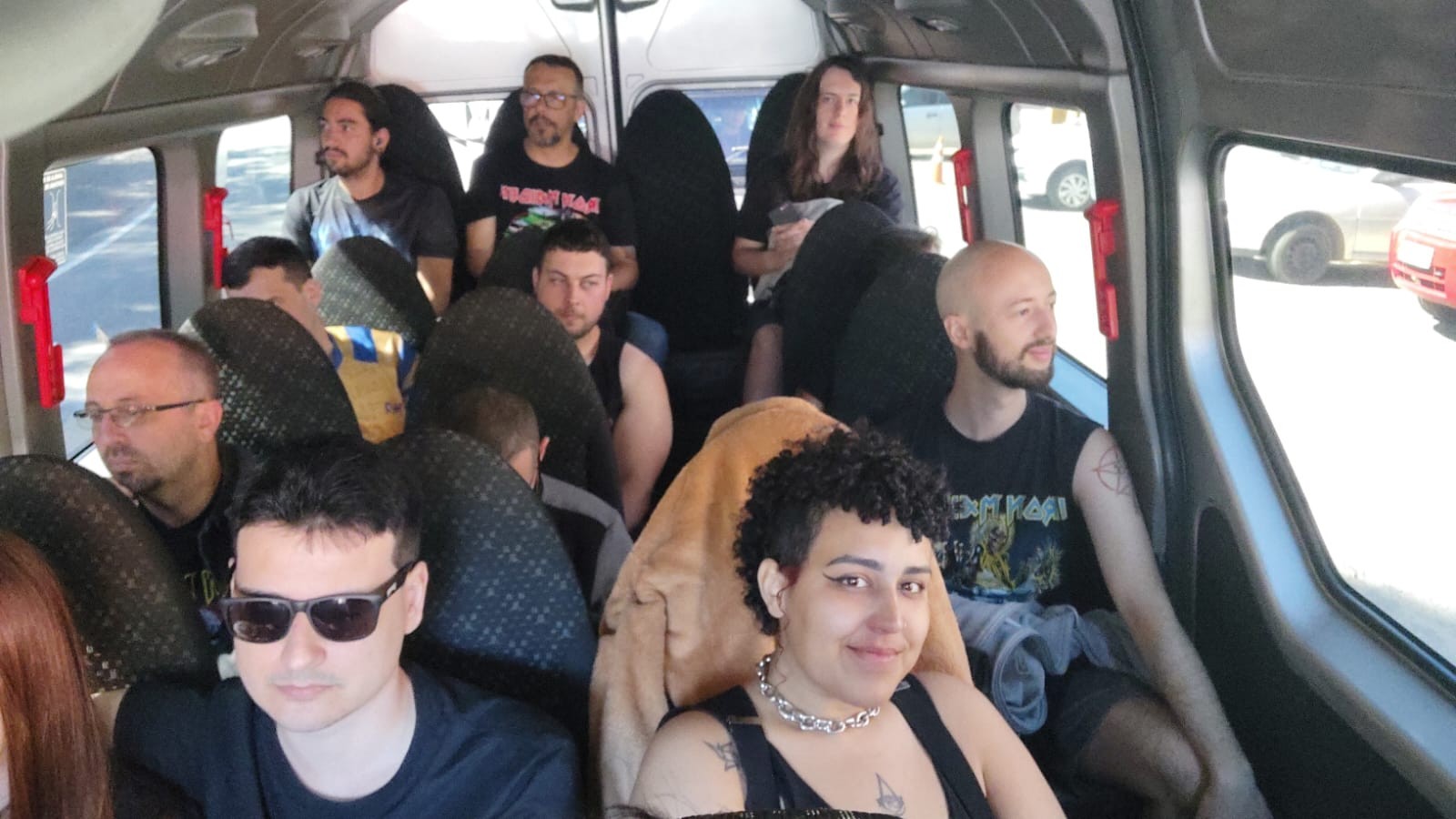 Rock in Rio 2022: fãs de metal fazem excursão para curtir o primeiro dia de festival