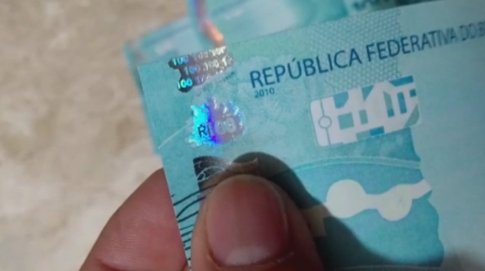 Operação da PF tenta identificar quadrilha que fabrica notas falsas e anuncia na internet — Foto: Divulgação/Polícia Federal