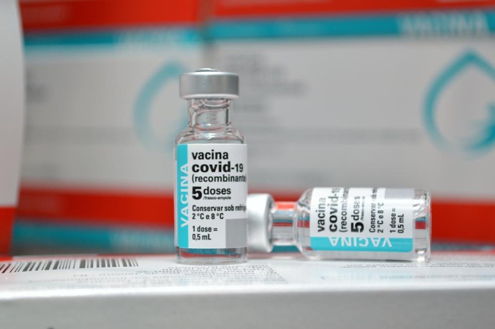Doses da vacina AstraZeneca  — Foto: Clara Cleto/Sesau