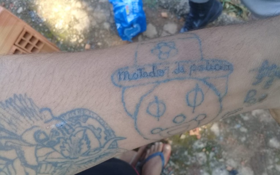 13 tatuagem sp são paulo sp Adolescente Com Tatuagem De Matador De Policia E Detido Com Espingarda Em Senador Canedo Goias G1