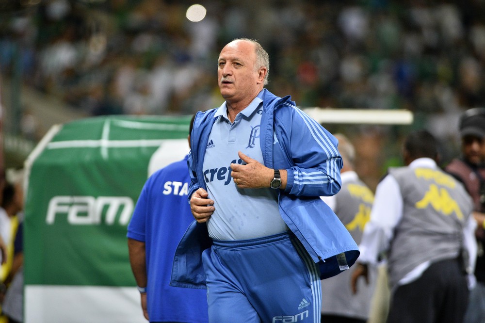 Felipão encosta no Santos e já tem campanha superior à do Corinthians