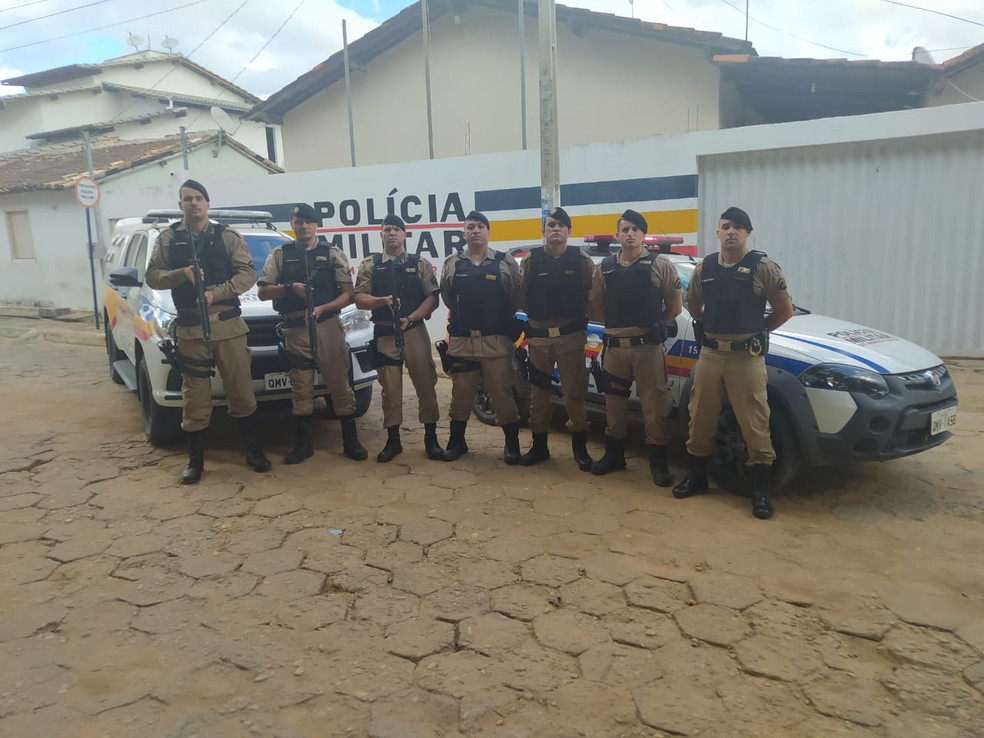 Homem foi preso pela PM nesse domingo — Foto: Polícia Militar/Divulgação