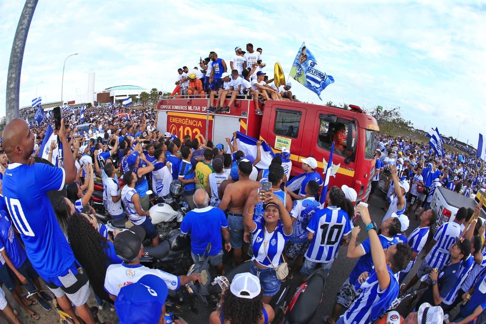 Festa do acesso do CSA em Maceió — Foto: Ailton Cruz / Gazeta de Alagoas
