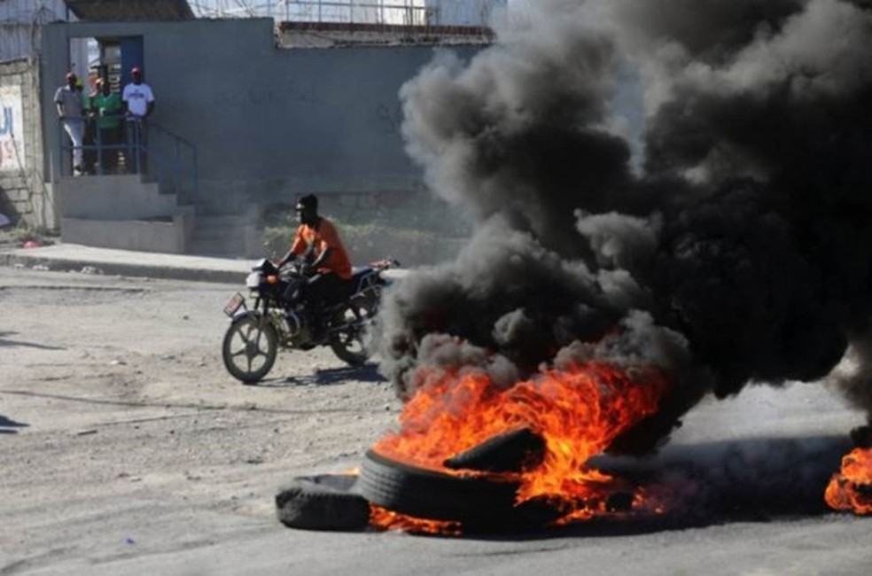 Autoridades estão perdendo o controle do Haiti, segundo alguns especialista — Foto: Reuters/ via BBC