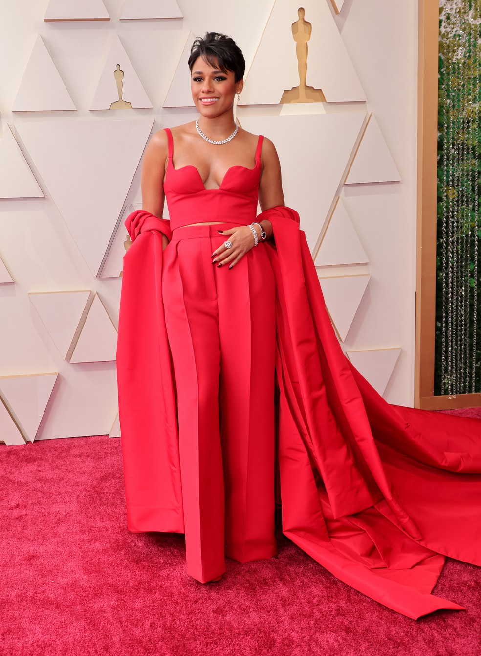 Ariana DeBose no Oscar 2022 — Foto: Momodu Mansaray/Getty Images