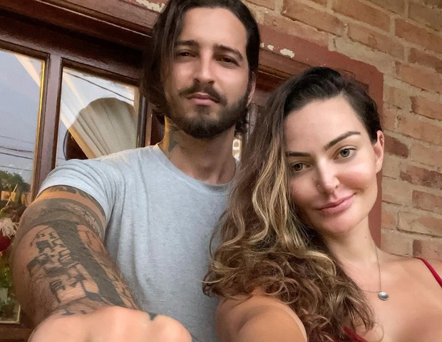 Laura Keller e Gustavo Saad (Foto: Reprodução/Instagram)