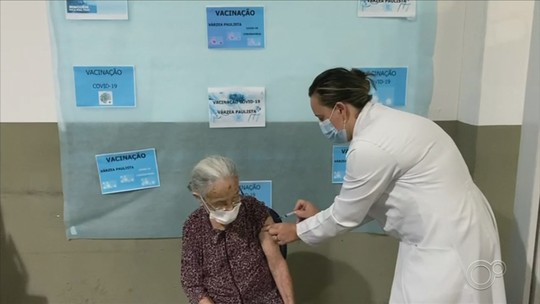 Kswmae0lqlcxkm Cantor brega deivison kellrs é enterrado hoje no recife. https g1 globo com pe pernambuco noticia 2018 08 20 deivison kellrs cantor da banda torpedo e sepultado no recife ghtml