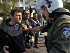 Manifestantes invadem centro de exposições na Grécia