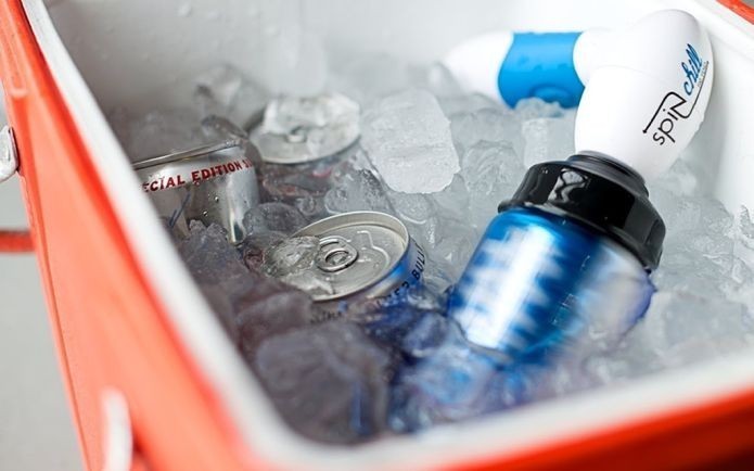 Cooler permite gelar bebidas em um minuto (Foto: Divulgação/Spin Chill)