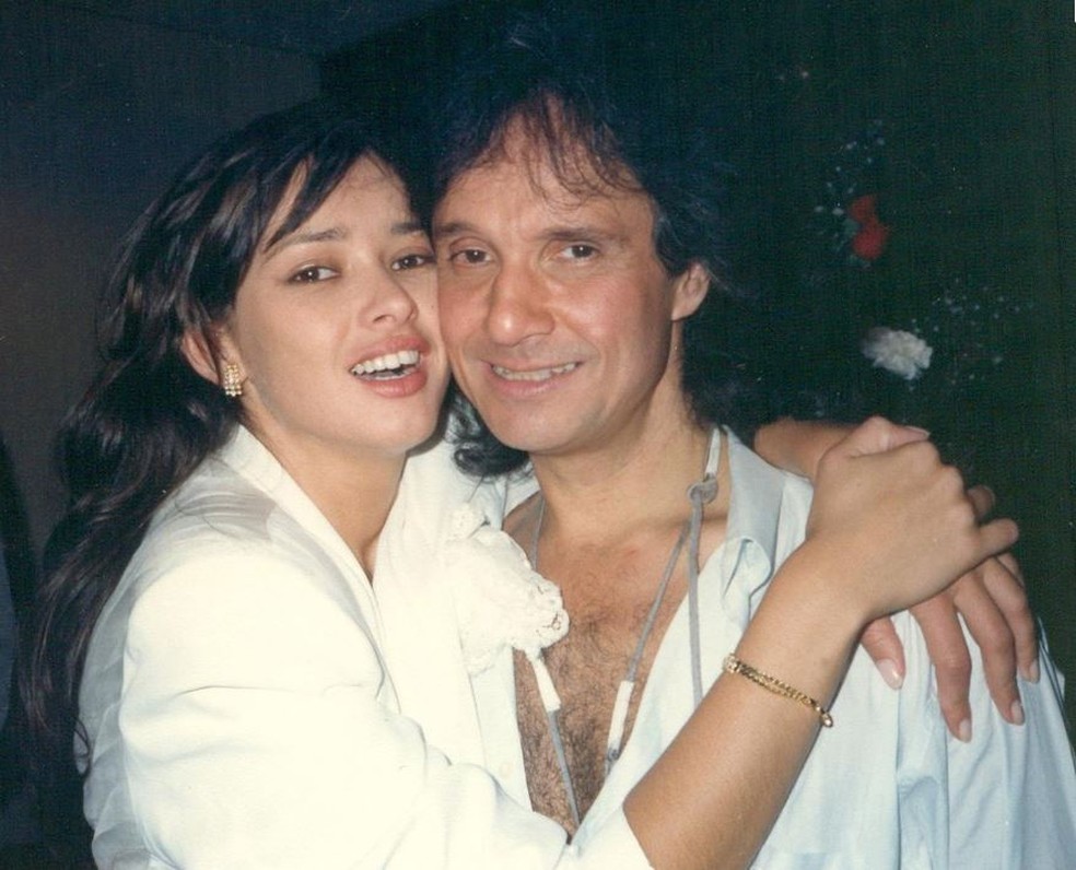 Roberto Carlos escreveu a canção 'A Atriz' para Myrian Rios, com quem foi casado por 11 anos — Foto: Reprodução site Roberto Carlos
