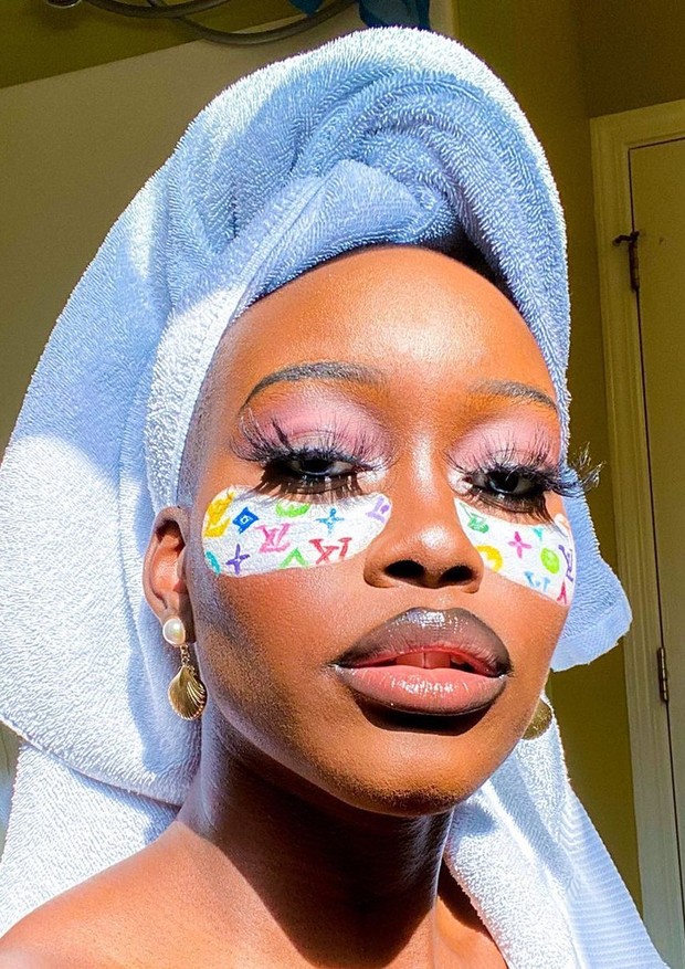 Esta maquiadora vai te inspirar a usar o rosto como tela de pintura (Foto: Reprodução Instagram)