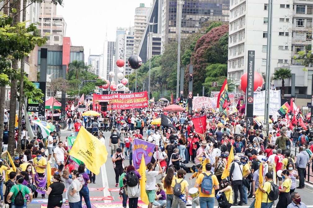 São Paulo - Protesto contra o presidente Jair Bolsonaro realizado na Avenida Paulista, neste sábado (2) — Foto: Guilherme Gandolfi/ Futura Press/ Futura Press/ Estadão Conteúdo