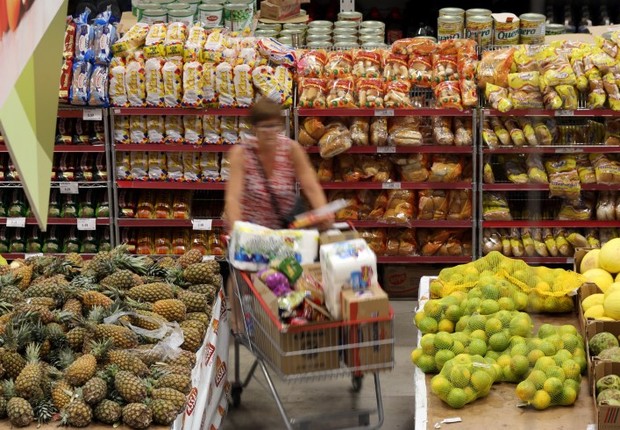 consumo, mercado, alimentos, cesta básica, inflação (Foto: Paulo Whitaker/reuters)