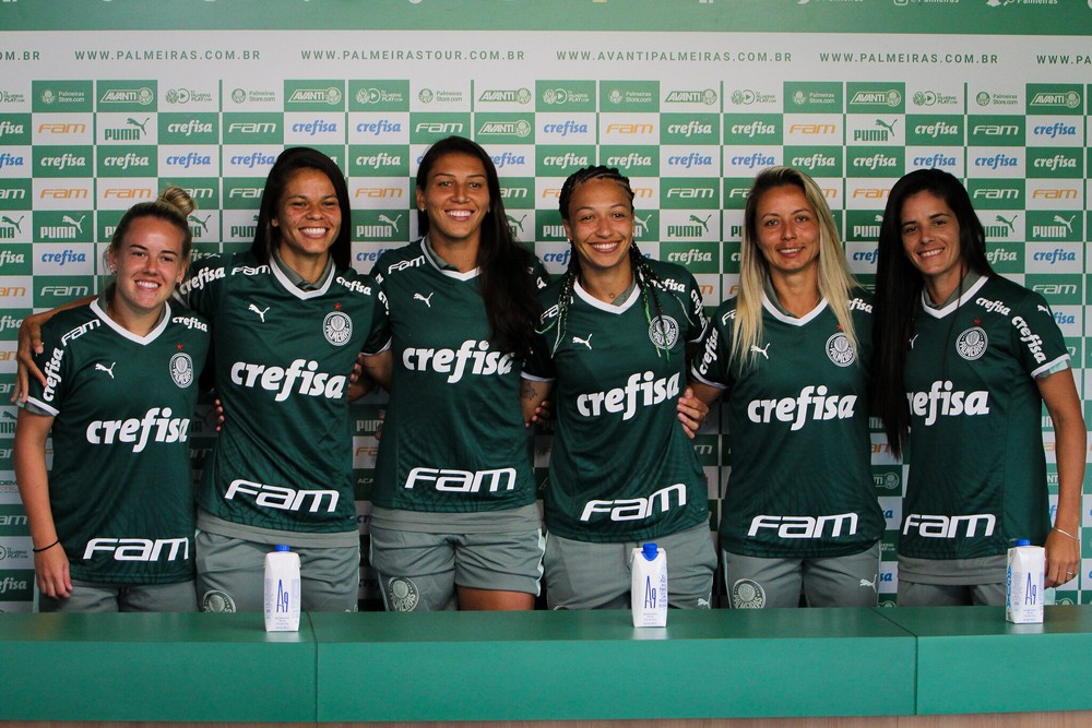 Com Bia Zaneratto, Palmeiras apresenta reforços do time feminino para temporada 2022