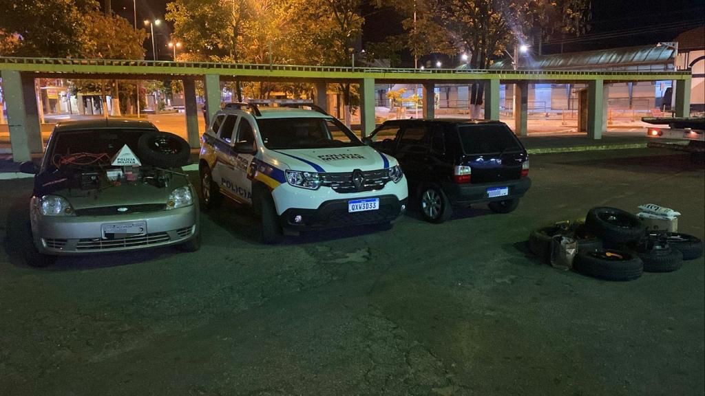 Trio suspeito de furtos de itens de veículos é detido em Pará de Minas 