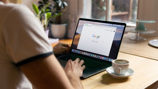 Google testará anúncios em resultados de busca gerados por IA