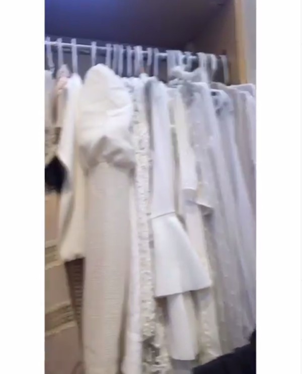 Imagens do closet da cantora Britney Spears (Foto: Instagram)