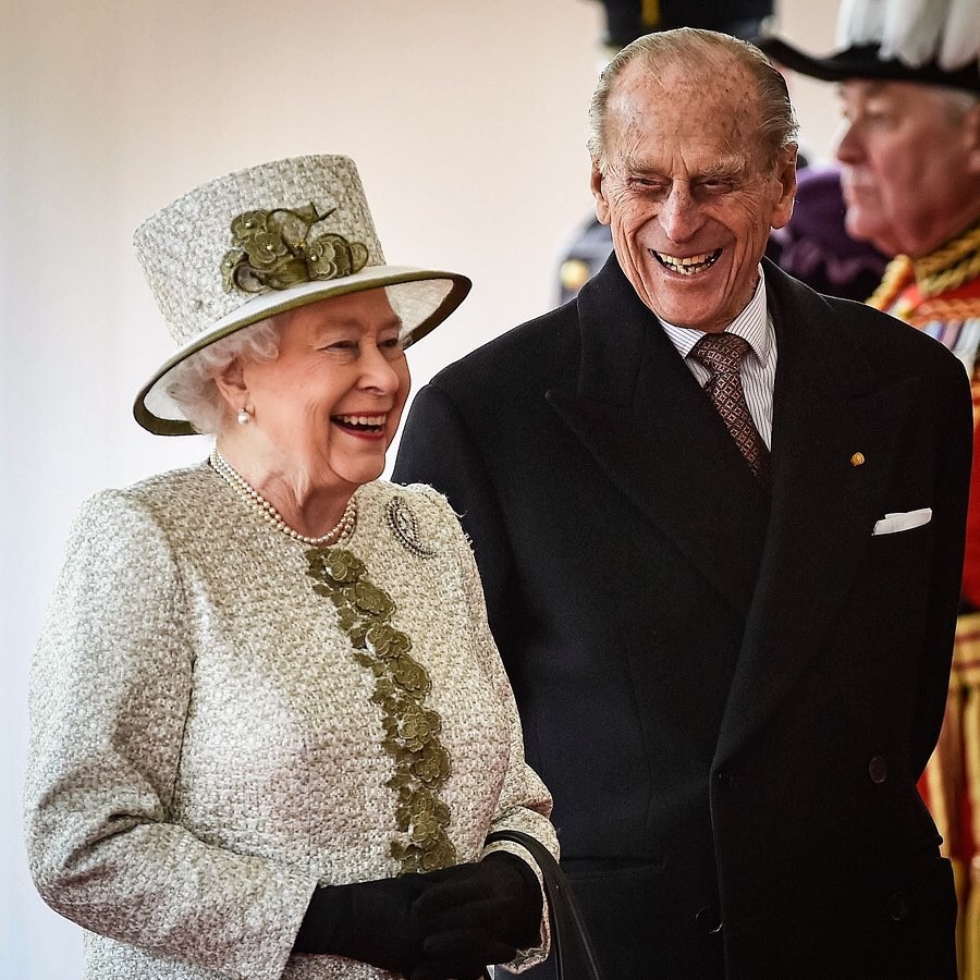 Rainha Elizabeth II e o príncipe Philip (Foto: Reprodução / Instagram)