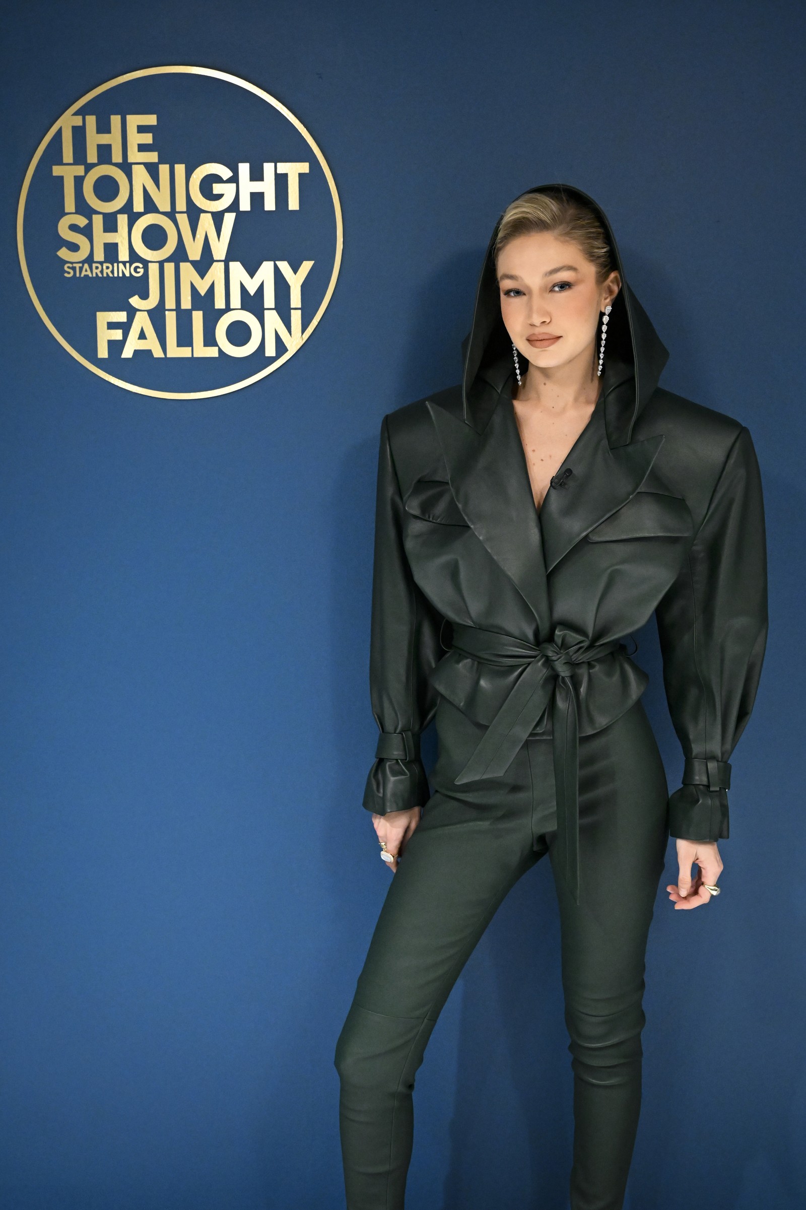 Gigi Hadid Veste Seis Looks Diferentes Em Menos De 24 Horas Moda Vogue 5683