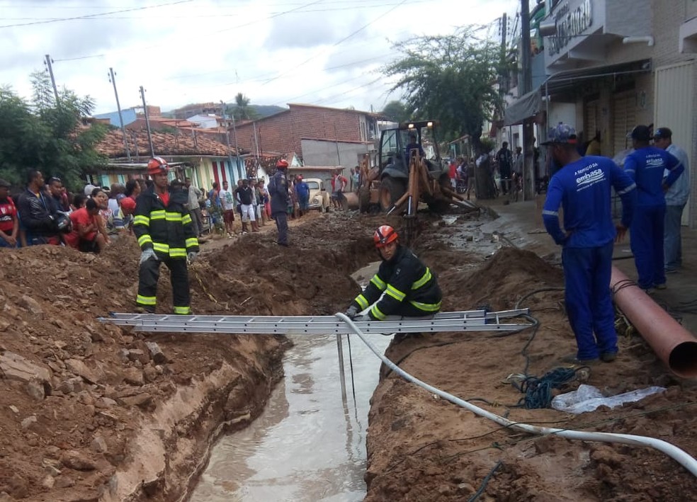 Local sofreu com alagamentos. (Foto: Corpo de Bombeiros)