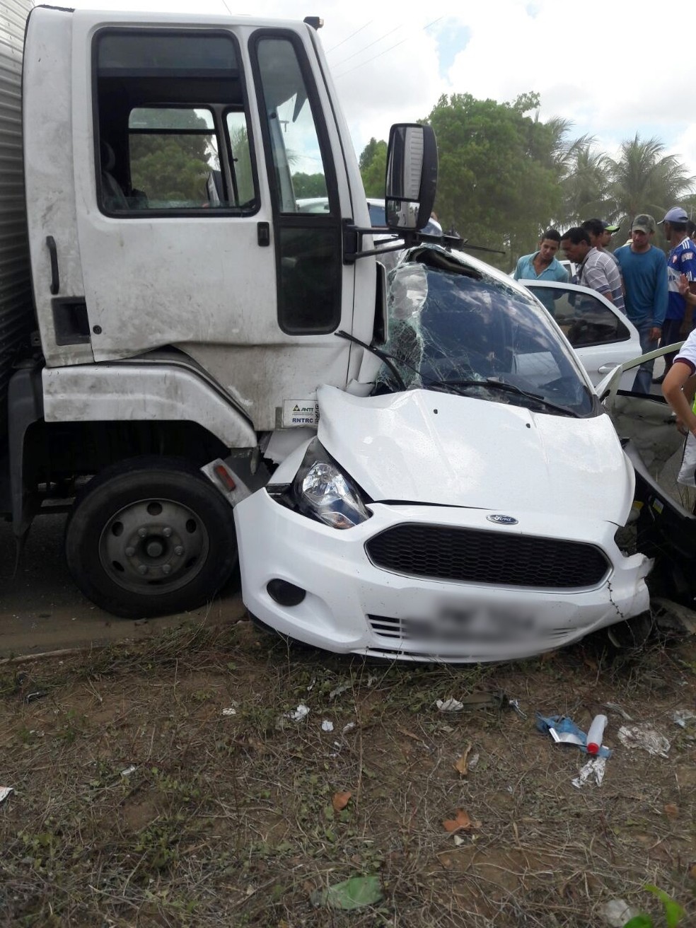 Homem morreu em acidente que aconteceu na Reta Tabajara, trecho da BR-304 na Região Metropolitana de Natal (Foto: PM/Divulgação)