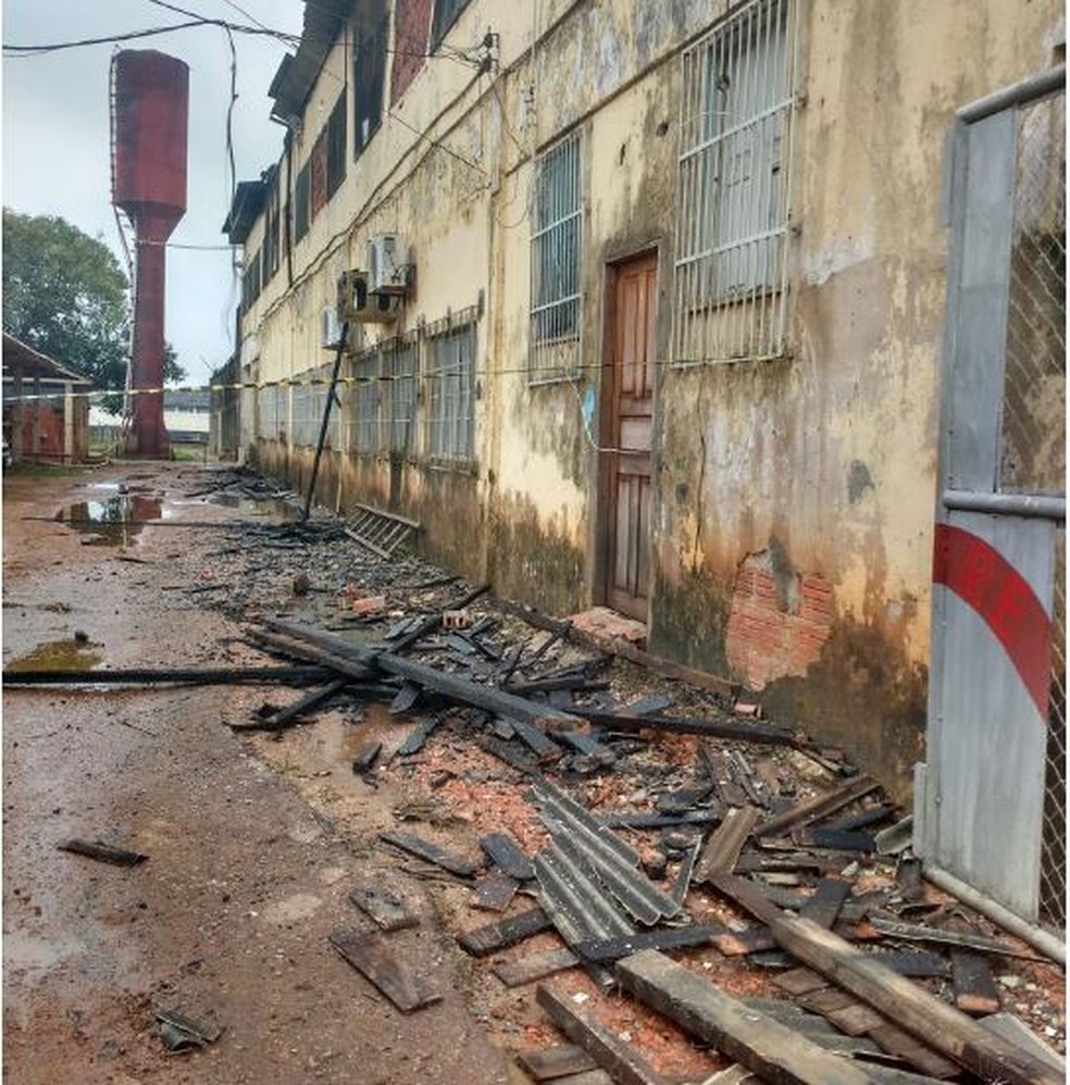 Papudinha foi incendiada pelos próprios presos em Rio Branco (Foto: Arquivo pessoal )
