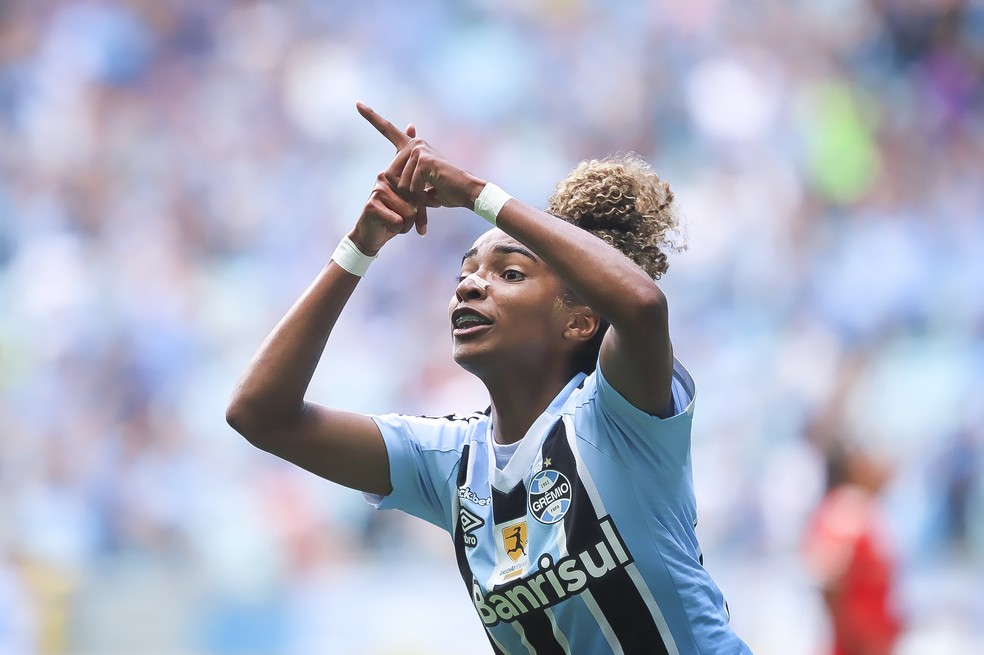 Vítima de racismo, Luany fala sobre conquista de título com o Grêmio: Busquei não me abalar