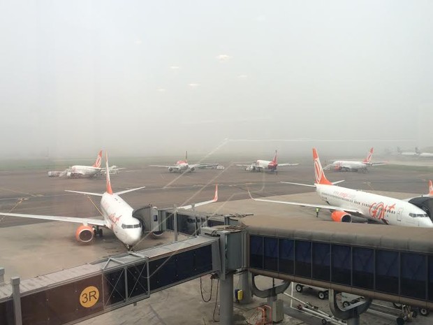 Aeroporto Salgado Filho reabriu após fechar por neblina no RS (Foto: Rafaella Fraga/G1)