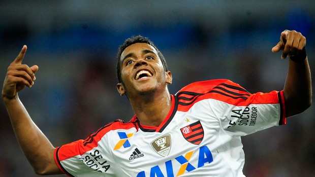 Redação AM: narrador exalta gol do bigode grosso Gabriel, do Flamengo