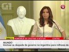 Kirchner se despede de governo na Argentina para milhares de pessoas