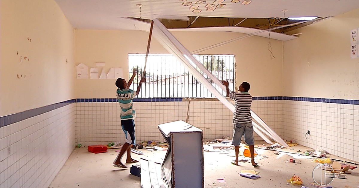 Resultado de imagem para Limírio Cardoso D'Ávila foi alvo de depredação