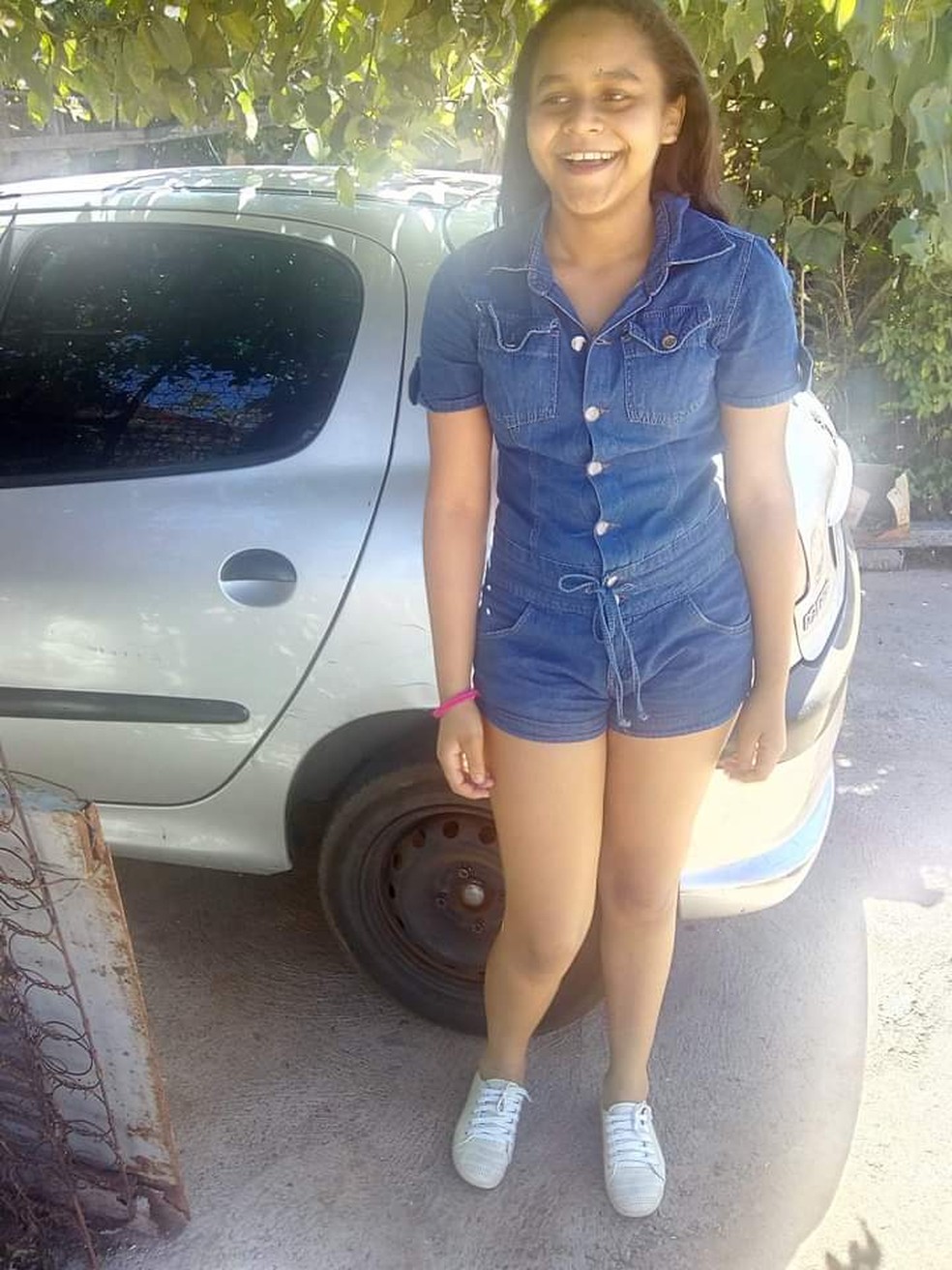 Tainá Silva Gomes, de 13 anos, desapareceu em Samambaia, no DF — Foto: Arquivo pessoal